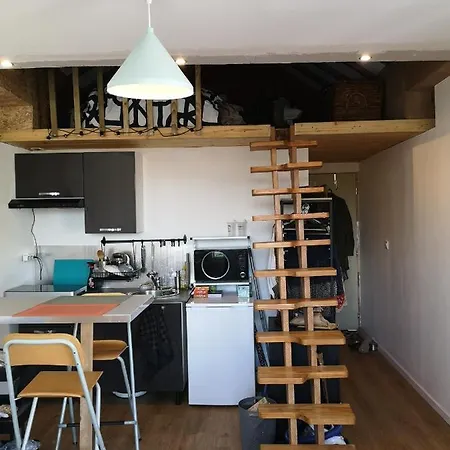 Panzió Studio Avec Mezzanine 2/4 Pers A 5 Mn Du Metro